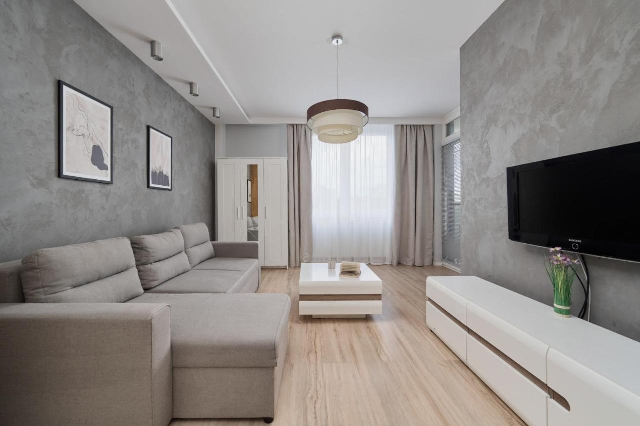 Modern Studio With Balcony For 4 Guests In Wroclaw By Noclegi Renters Extérieur photo